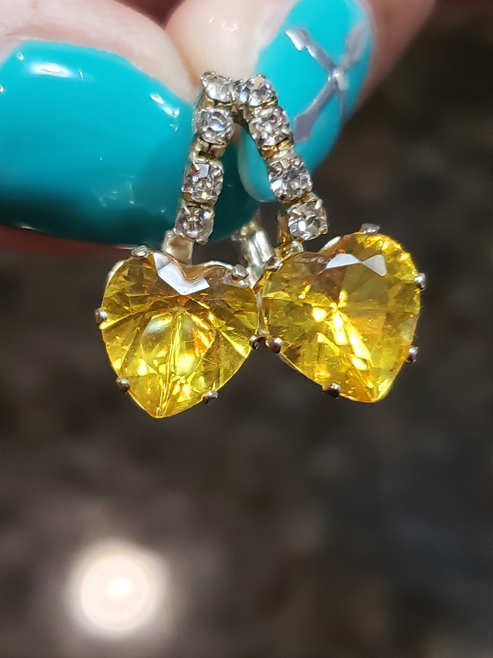 Vintage Yellow Glass Heart  Drop Earrings